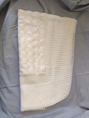 Vintage White Knit Baby Blanket